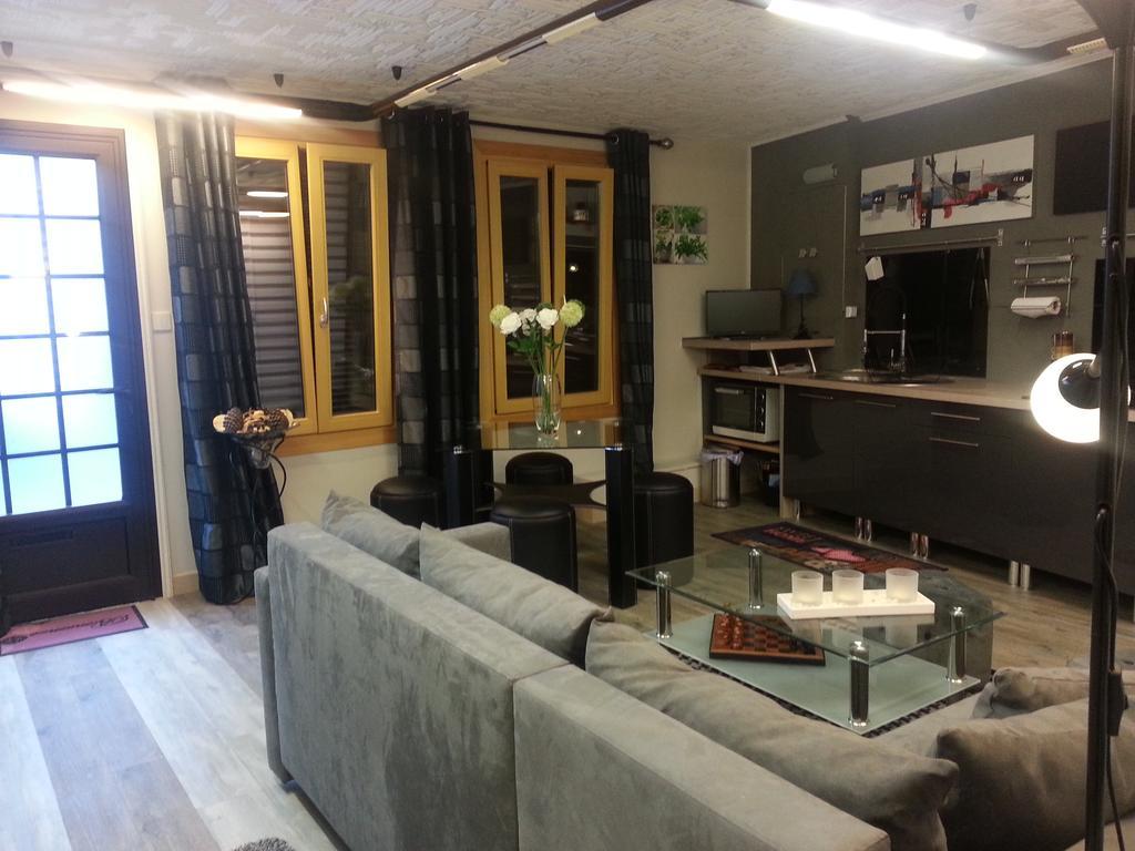 Escapade Saint Jean Apartament Montluçon Zewnętrze zdjęcie